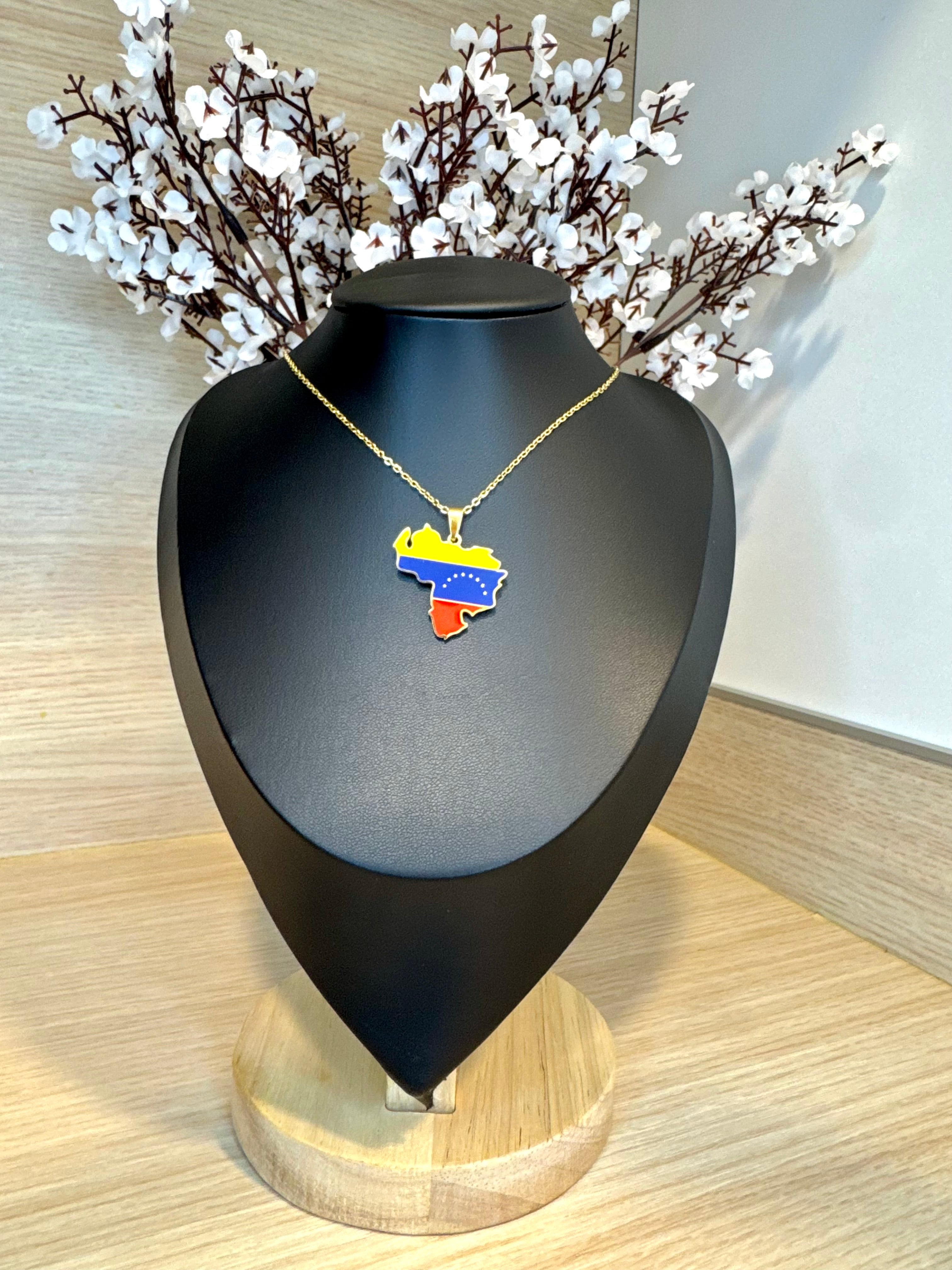 Collar Tricolor Eterno