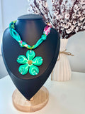 Collar Flor Turquesa